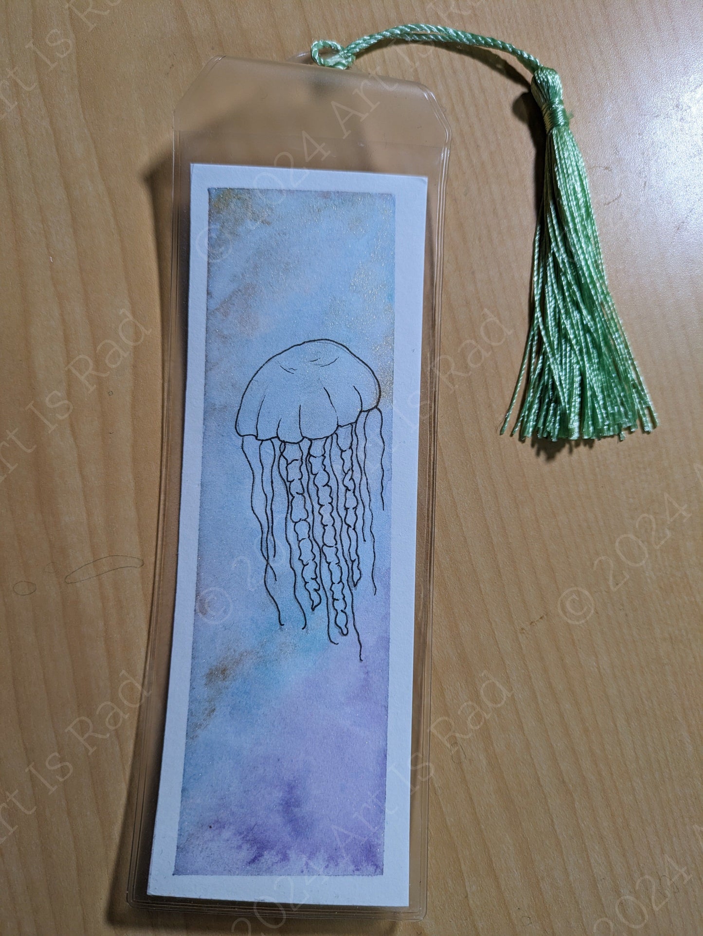 Glittering Jellyfish Serenade